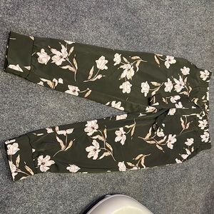 Brand: one by chapter one Size: medium Condition: barley worn